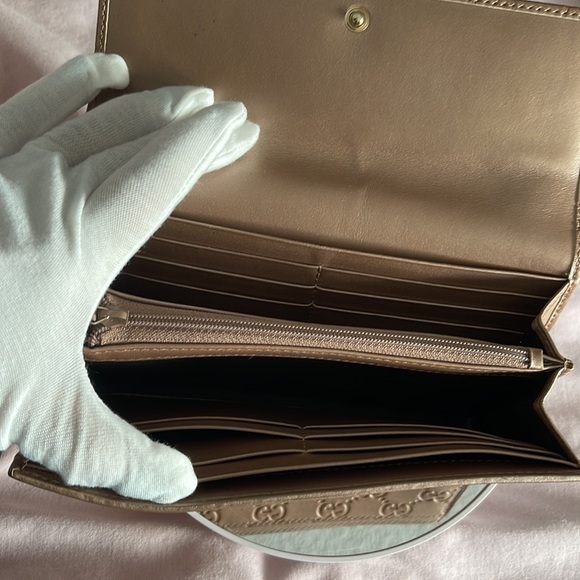 Rare Gucci Metallic Guccissima Leather Flap Over Wallet Heart GG Gold EMBOSSED - Picture 4 of 10